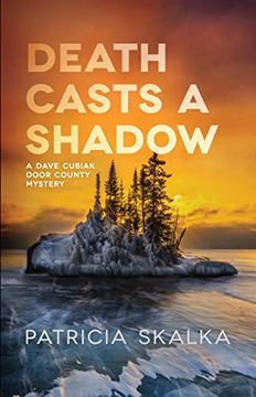 portada Death Casts a Shadow (a Dave Cubiak Door County Mystery) (in English)