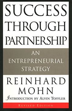 portada Success Through Partnership (en Inglés)