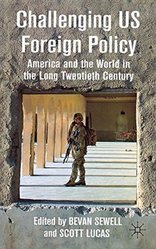 portada Challenging us Foreign Policy: America and the World in the Long Twentieth Century (en Inglés)