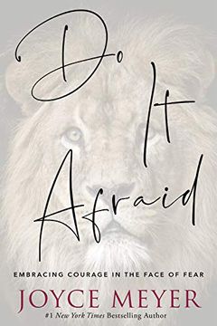 portada Do it Afraid: Embracing Courage in the Face of Fear (en Inglés)