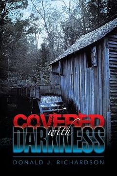 portada Covered with Darkness (en Inglés)