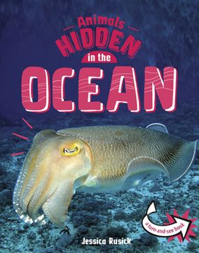 portada Animals Hidden in the Ocean (in English)