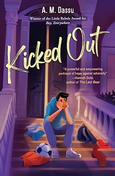 portada Kicked Out: A Boy, Everywhere Story