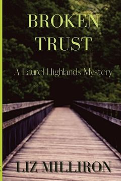 portada Broken Trust: A Laurel Highlands Mystery (en Inglés)