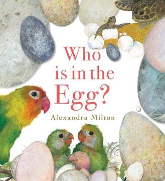 portada Who is in the Egg? (in English)