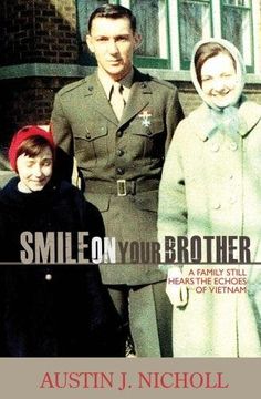 portada Smile On Your Brother: A Family Still Hears The Echoes Of Vietnam (en Inglés)