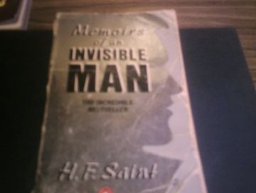 portada Memoirs of an Invisible man (Penguin Fiction) 