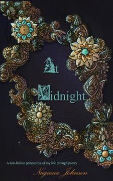 portada At Midnight (en Inglés)