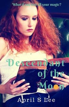 portada Descendant of the Moon (en Inglés)