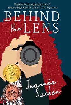 portada Behind the Lens (in English)