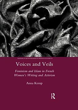 portada Voices and Veils (in English)