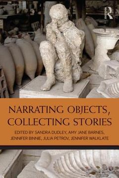 portada narrating objects, collecting stories (en Inglés)