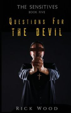 portada Questions for the Devil (5) (The Sensitives) (en Inglés)