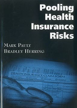 portada Pooling Health Insurance Risks (en Inglés)