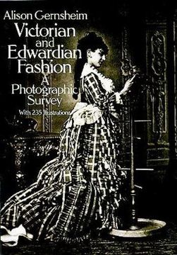 portada Victorian and Edwardian Fashion: A Photographic Survey (Dover Fashion and Costumes) 