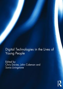 portada Digital Technologies in the Lives of Young People (en Inglés)