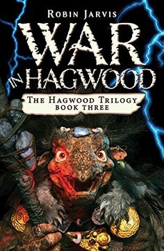 portada War in Hagwood (The Hagwood Trilogy) (en Inglés)