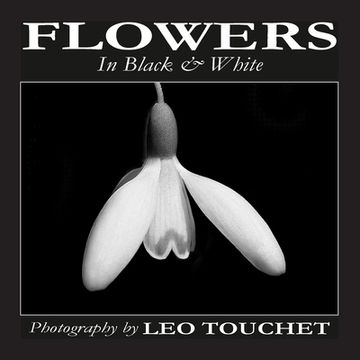 portada FLOWERS In Black & White (en Inglés)