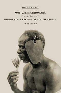 portada Musical Instruments of the Indigenous People of South Africa (en Inglés)