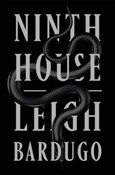 portada Ninth House (Thorndike Press Large Print Basic) 