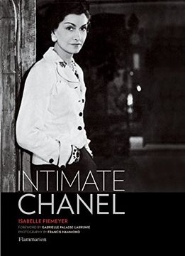 portada Intimate Chanel (in English)