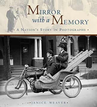portada Mirror With a Memory: A Nation's Story in Photographs (en Inglés)