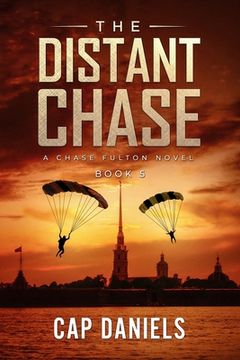 portada The Distant Chase: A Chase Fulton Novel (en Inglés)