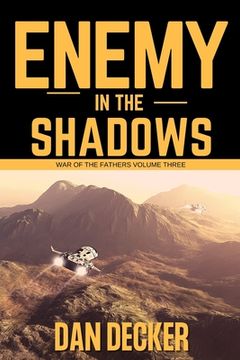 portada Enemy in the Shadows (en Inglés)