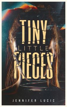 portada Tiny Little Pieces (en Inglés)
