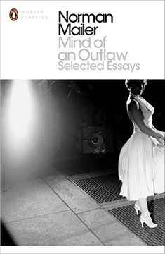 portada Mind of an Outlaw: Selected Essays (Penguin Modern Classics) (en Inglés)