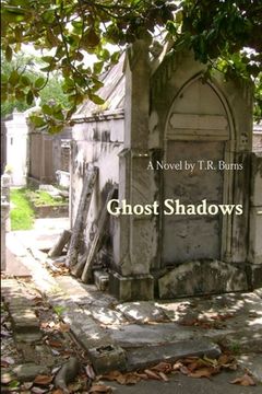 portada Ghost Shadows (en Inglés)
