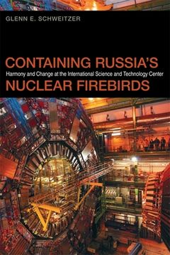 portada containing russia`s nuclear firebirds (en Inglés)
