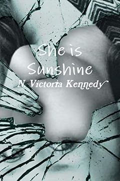 portada She is Sunshine (en Inglés)