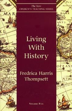 portada living with history (in English)