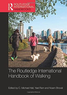 portada The Routledge International Handbook of Walking (en Inglés)