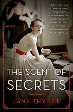 portada The Scent of Secrets (Clara Vine) (in English)