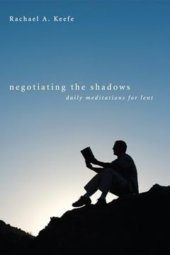 portada Negotiating the Shadows (en Inglés)