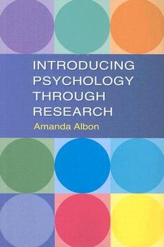 portada introducing psychology through research (en Inglés)