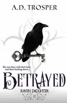 portada Betrayed: Volume 2 (Raven Daughter) (en Inglés)