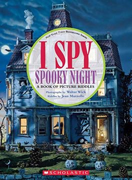 portada I spy Spooky Night: A Book of Picture Riddles (en Inglés)