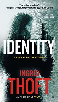 portada Identity (a Fina Ludlow Novel) (in English)