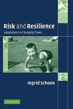 portada Risk and Resilience Paperback: Adaptations in Changing Times (en Inglés)