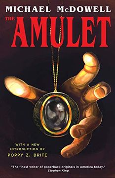 portada The Amulet (in English)