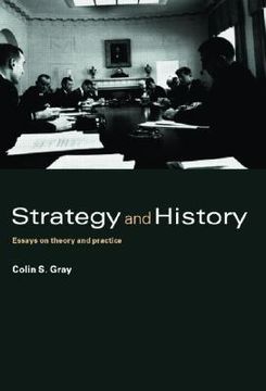 portada strategy and history: essays on theory and practice (in English)