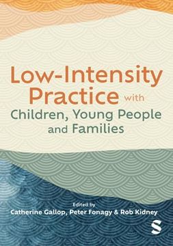 portada Low-Intensity Practice With Children, Young People and Families (en Inglés)