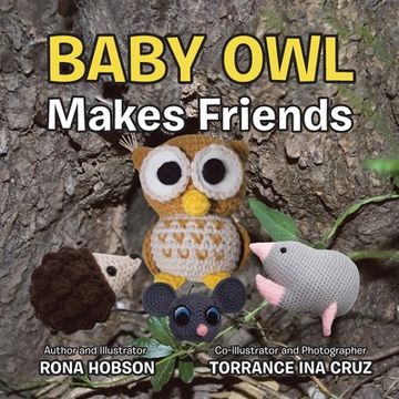 portada Baby Owl Makes Friends (in English)