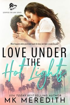 portada Love Under the Hot Lights (en Inglés)