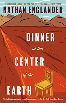 portada Dinner at the Center of the Earth (Vintage International) (in English)