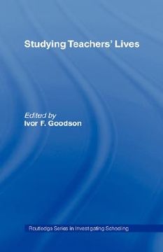 portada studying teachers' lives (en Inglés)
