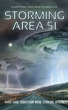 portada Storming Area 51: Horror at the Gate (en Inglés)